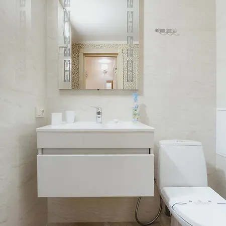 Apartment Near Opera Theatre Odesa